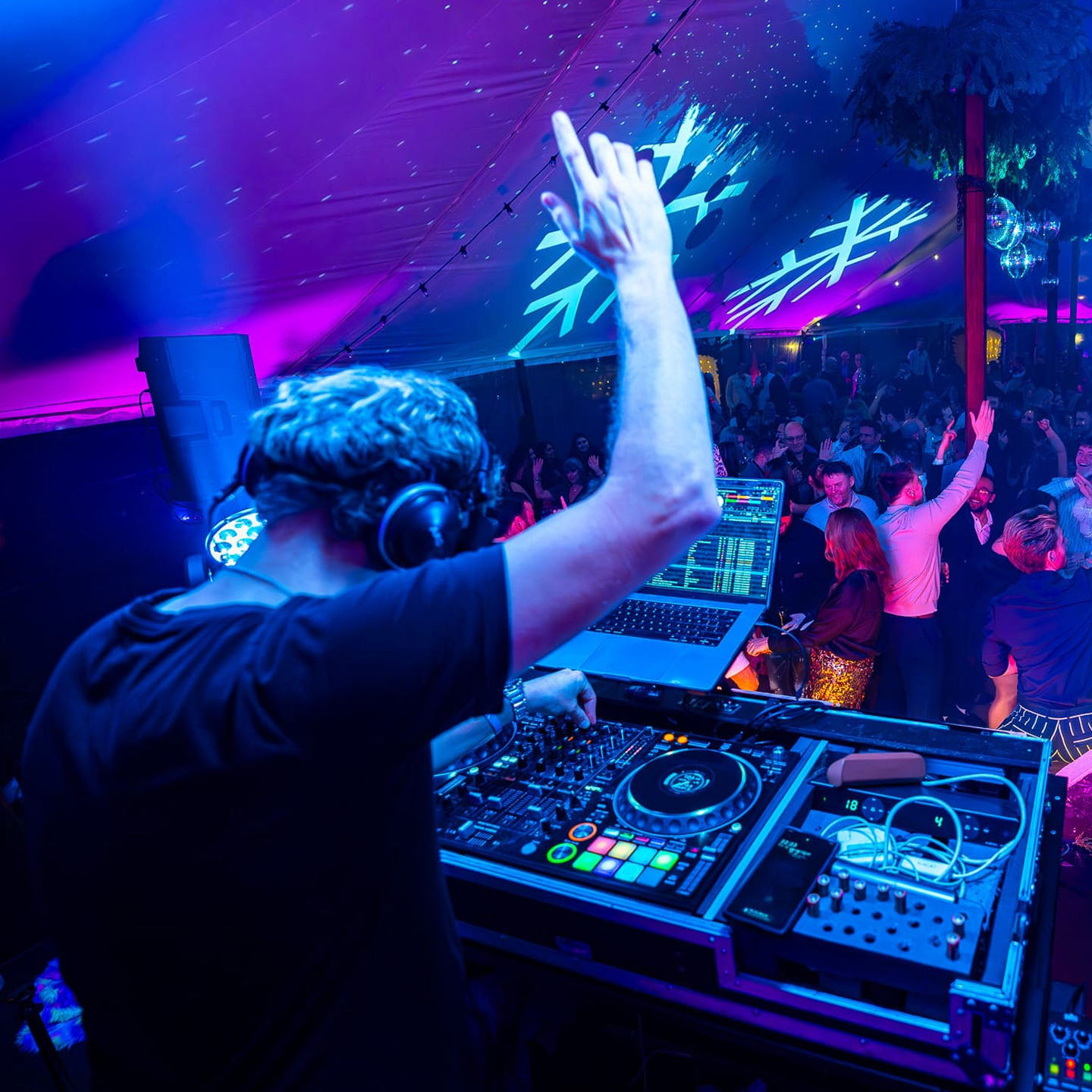 dj_hire_img1